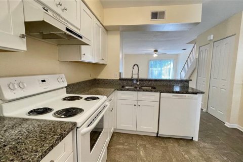 Copropriété à vendre à Temple Terrace, Floride: 2 chambres, 103.12 m2 № 1853232 - photo 12