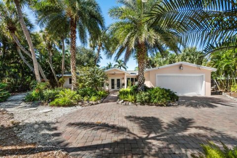 Villa ou maison à Sarasota, Floride 3 chambres, 214.42 m2 № 2430731