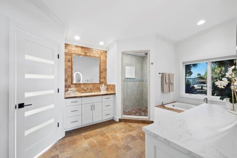 Villa ou maison à vendre à Sarasota, Floride: 3 chambres, 214.42 m2 № 2430731 - photo 14