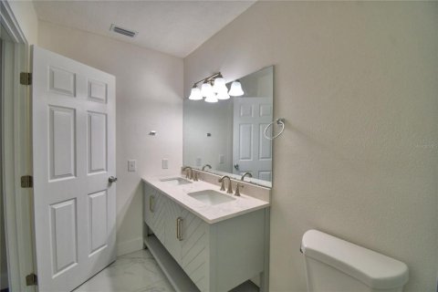 House in Lakeland, Florida 3 bedrooms, 134.71 sq.m. № 1857908 - photo 21