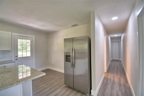 House in Lakeland, Florida 3 bedrooms, 134.71 sq.m. № 1857908 - photo 27