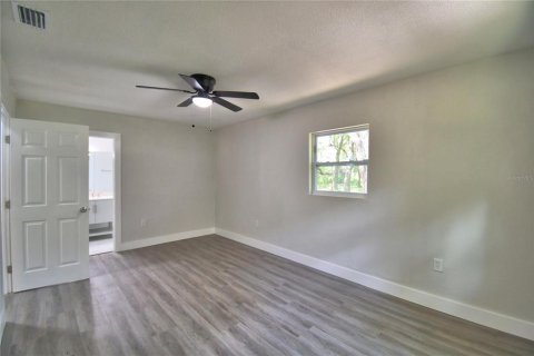 House in Lakeland, Florida 3 bedrooms, 134.71 sq.m. № 1857908 - photo 24