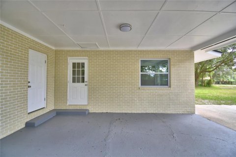 House in Lakeland, Florida 3 bedrooms, 134.71 sq.m. № 1857908 - photo 4