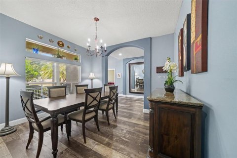 Casa en venta en Kissimmee, Florida, 4 dormitorios, 252.32 m2 № 2384322 - foto 8