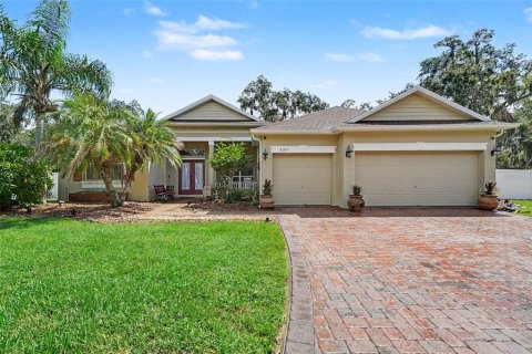 Casa en Kissimmee, Florida 4 dormitorios, 252.32 m2 № 2384322