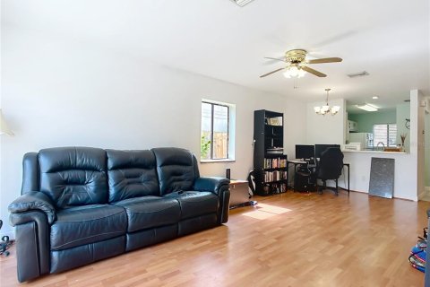 Adosado en venta en Ocala, Florida, 2 dormitorios, 109.44 m2 № 1551686 - foto 9