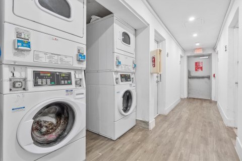 Propiedad comercial en venta en Miami Beach, Florida № 2054836 - foto 5