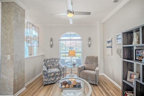 House in Ocala, Florida 3 bedrooms, 194.72 sq.m. № 2223348 - photo 6