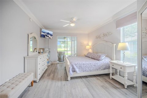 House in Ocala, Florida 3 bedrooms, 194.72 sq.m. № 2223348 - photo 26
