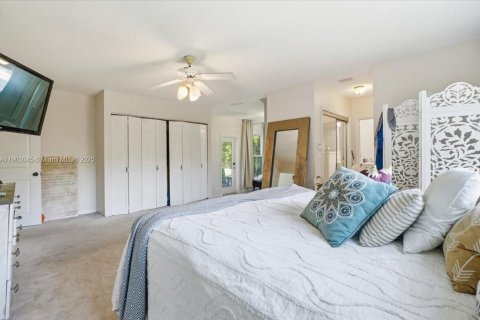 Casa en venta en Plantation, Florida, 5 dormitorios, 295.06 m2 № 1955602 - foto 22