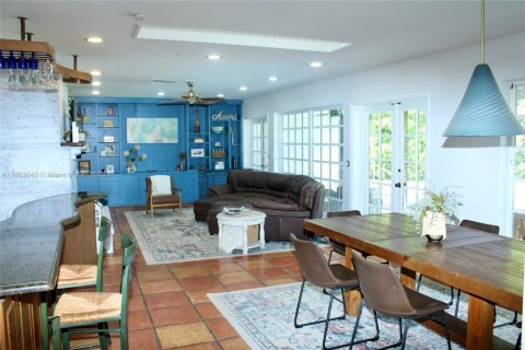 Villa ou maison à vendre à Plantation, Floride: 5 chambres, 295.06 m2 № 1955602 - photo 5