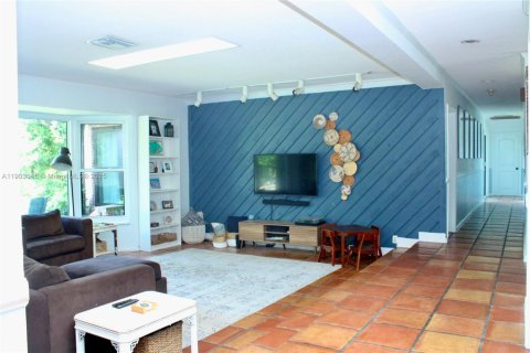 Villa ou maison à vendre à Plantation, Floride: 5 chambres, 295.06 m2 № 1955602 - photo 2