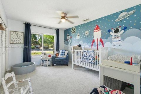 Casa en venta en Plantation, Florida, 5 dormitorios, 295.06 m2 № 1955602 - foto 28