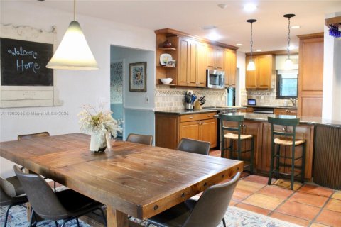 Villa ou maison à vendre à Plantation, Floride: 5 chambres, 295.06 m2 № 1955602 - photo 6