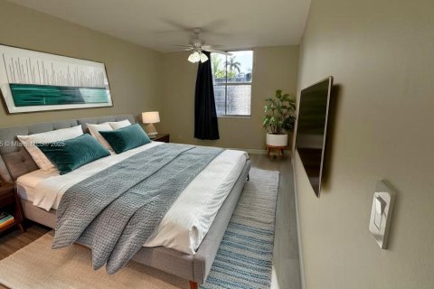 Condo in Dania Beach, Florida, 2 bedrooms  № 1761837 - photo 3