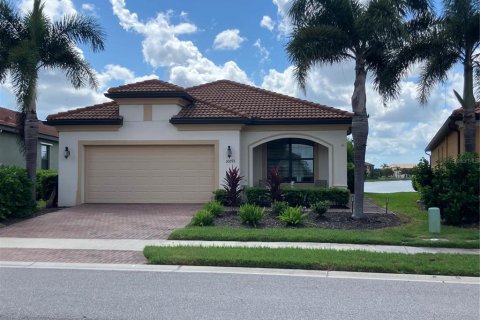 House in Venice, Florida 2 bedrooms, 177.16 sq.m. № 1898982 - photo 1