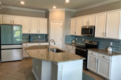 House in Venice, Florida 2 bedrooms, 177.16 sq.m. № 1898982 - photo 5
