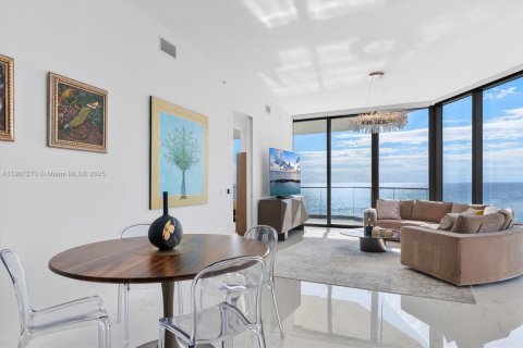 Condo in Sunny Isles Beach, Florida, 2 bedrooms  № 1973607 - photo 7