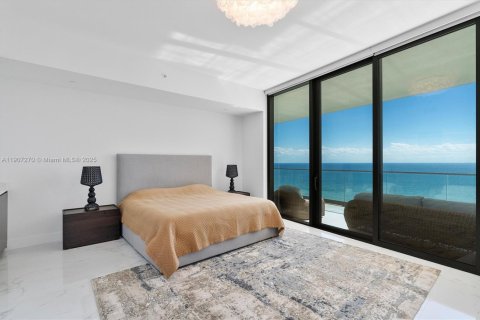 Condo in Sunny Isles Beach, Florida, 2 bedrooms  № 1973607 - photo 8