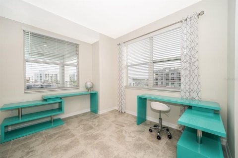 Condominio en alquiler en Kissimmee, Florida, 2 dormitorios, 110.18 m2 № 1893986 - foto 9