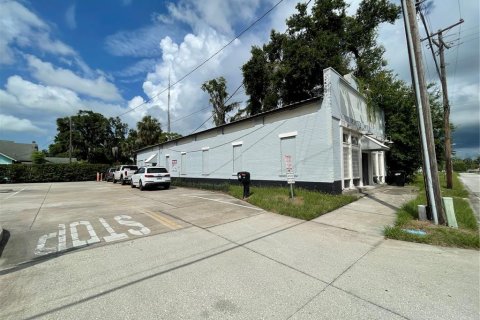 Commercial property in Umatilla, Florida 55.74 sq.m. № 1866714 - photo 2