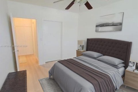 Copropriété à vendre à Hollywood, Floride: 1 chambre, 40.88 m2 № 2174795 - photo 2