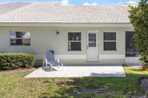 House in Inverness, Florida 2 bedrooms, 119.47 sq.m. № 1219665 - photo 26