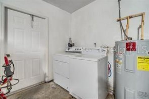 Casa en venta en Ocala, Florida, 3 dormitorios, 148.92 m2 № 1919607 - foto 10
