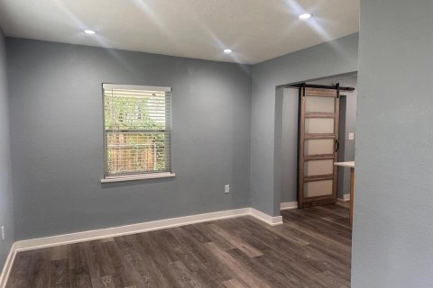 Villa ou maison à louer à Lakeland, Floride: 3 chambres, 62.43 m2 № 2415330 - photo 6