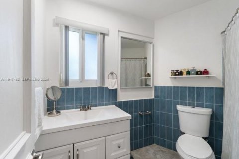 Condominio en venta en Miami, Florida, 1 dormitorio, 61.32 m2 № 2003693 - foto 9