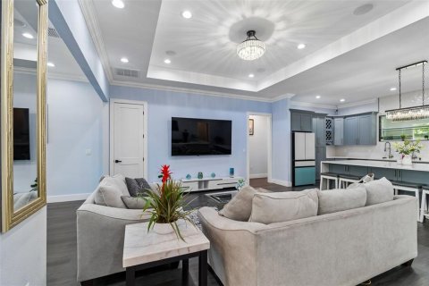 Купить виллу или дом в Тампа, Флорида 11 комнат, 380.25м2, № 2201354 - фото 22