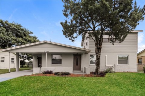 Casa en alquiler en Orlando, Florida, 4 dormitorios, 143.91 m2 № 1913911 - foto 1
