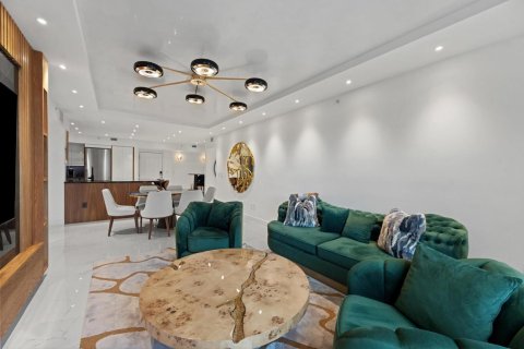 Copropriété à vendre à West Palm Beach, Floride: 2 chambres, 128.02 m2 № 2385006 - photo 2