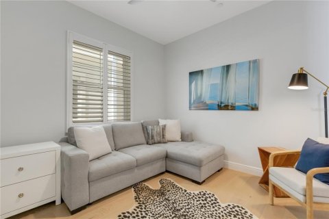 Condo in Venice, Florida, 3 bedrooms № 2157368 - photo 22