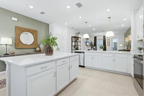 Touwnhouse à vendre à Sarasota, Floride: 3 chambres, 164.99 m2 № 2381015 - photo 18