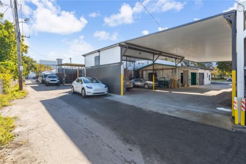 Immobilier commercial à vendre à Miami, Floride: 169.27 m2 № 2093648 - photo 15