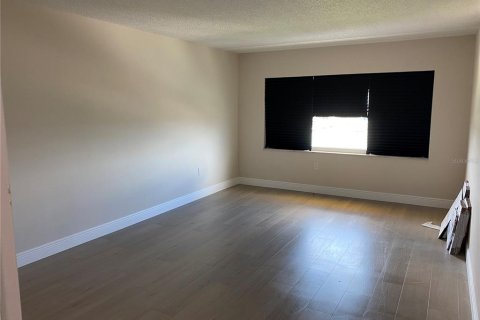 Copropriété à vendre à Belleair Bluffs, Floride: 2 chambres, 146.79 m2 № 2330255 - photo 6