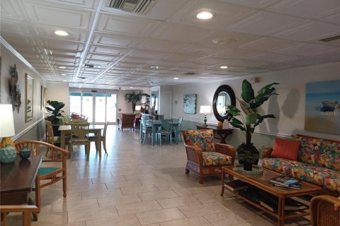 Copropriété à vendre à Belleair Bluffs, Floride: 2 chambres, 146.79 m2 № 2330255 - photo 25
