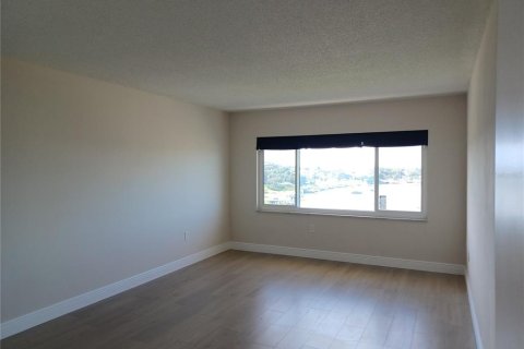 Copropriété à vendre à Belleair Bluffs, Floride: 2 chambres, 146.79 m2 № 2330255 - photo 19