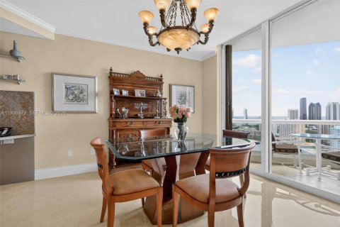 Купить кондоминиум в Авентура, Флорида 4 спальни, 440.36м2, № 1996398 - фото 30