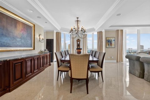 Купить кондоминиум в Авентура, Флорида 4 спальни, 440.36м2, № 1996398 - фото 13