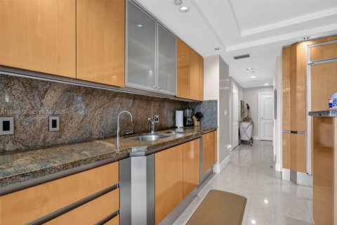 Купить кондоминиум в Авентура, Флорида 4 спальни, 440.36м2, № 1996398 - фото 25