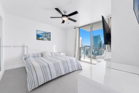 Copropriété à vendre à Miami, Floride: 2 chambres, 103.86 m2 № 2084265 - photo 12