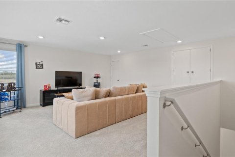 House in Groveland, Florida 4 bedrooms, 250.09 sq.m. № 2215394 - photo 11