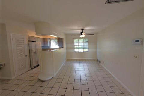 Casa en alquiler en Tampa, Florida, 3 dormitorios, 181.16 m2 № 2150104 - foto 5