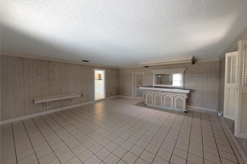 Casa en alquiler en Tampa, Florida, 3 dormitorios, 181.16 m2 № 2150104 - foto 9