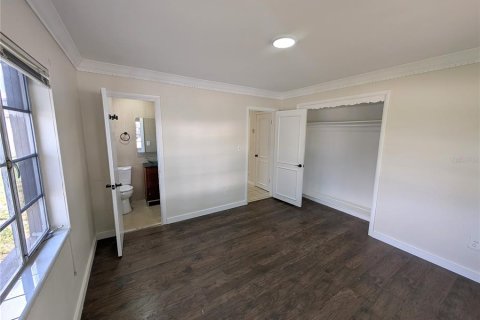 Casa en alquiler en Tampa, Florida, 3 dormitorios, 181.16 m2 № 2150104 - foto 11