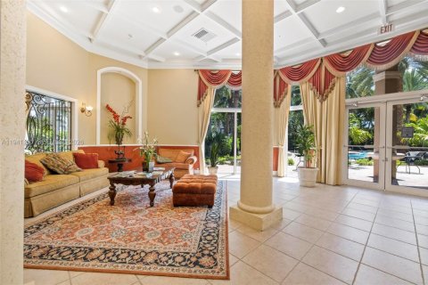 Condo in Sunny Isles Beach, Florida, 2 bedrooms  № 1997838 - photo 26