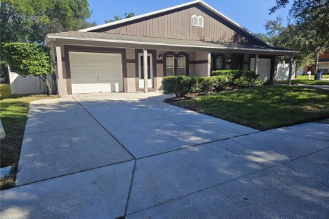 Touwnhouse à Tampa, Floride 3 chambres, 111.48 m2 № 2436673