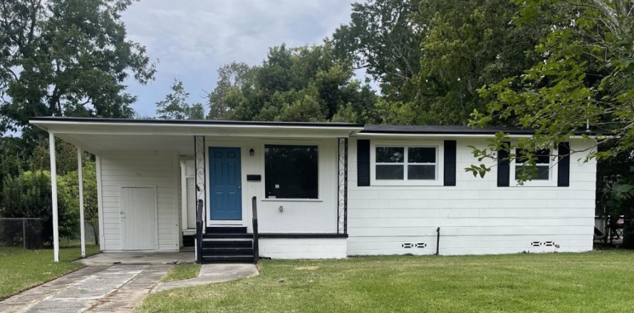 House in Jacksonville, Florida 3 bedrooms, 105.91 sq.m. № 771652